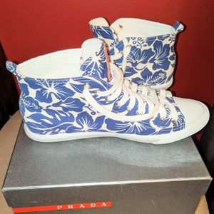 Floral print sneaker by PRADA . Sz 9